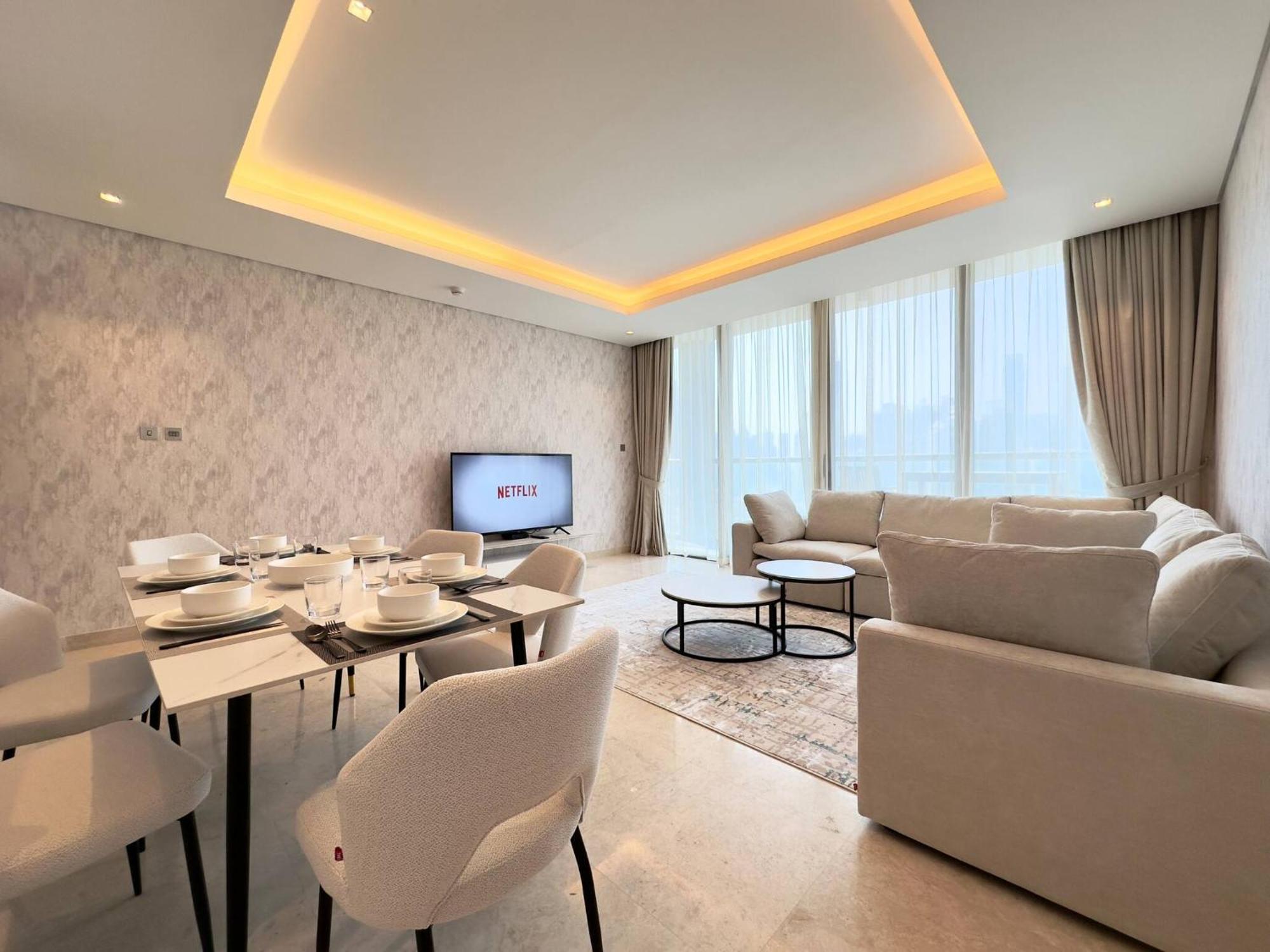 Apartment Contemporary Urban 2br Dubai
