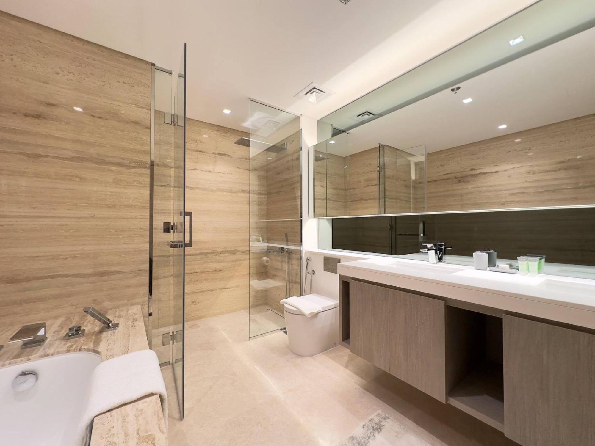 Apartment Contemporary Urban 2br Dubai